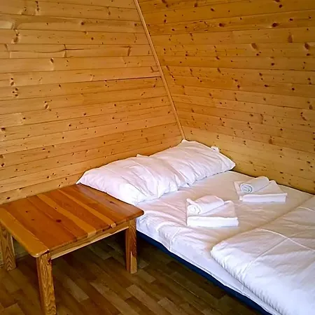 Chatky Sazava بيت خشبي Sázava