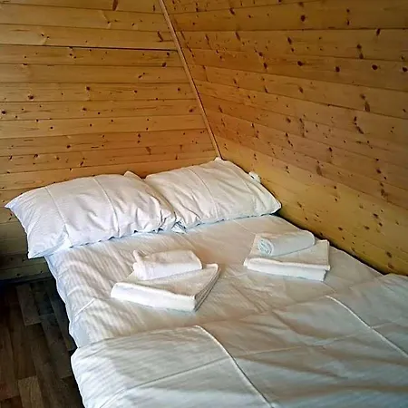 Chatky Sazava بيت خشبي Sázava